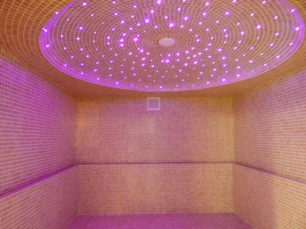 Reikartz Park Astana Ex-Royal Park Hotel & Spa Eksteriør bilde