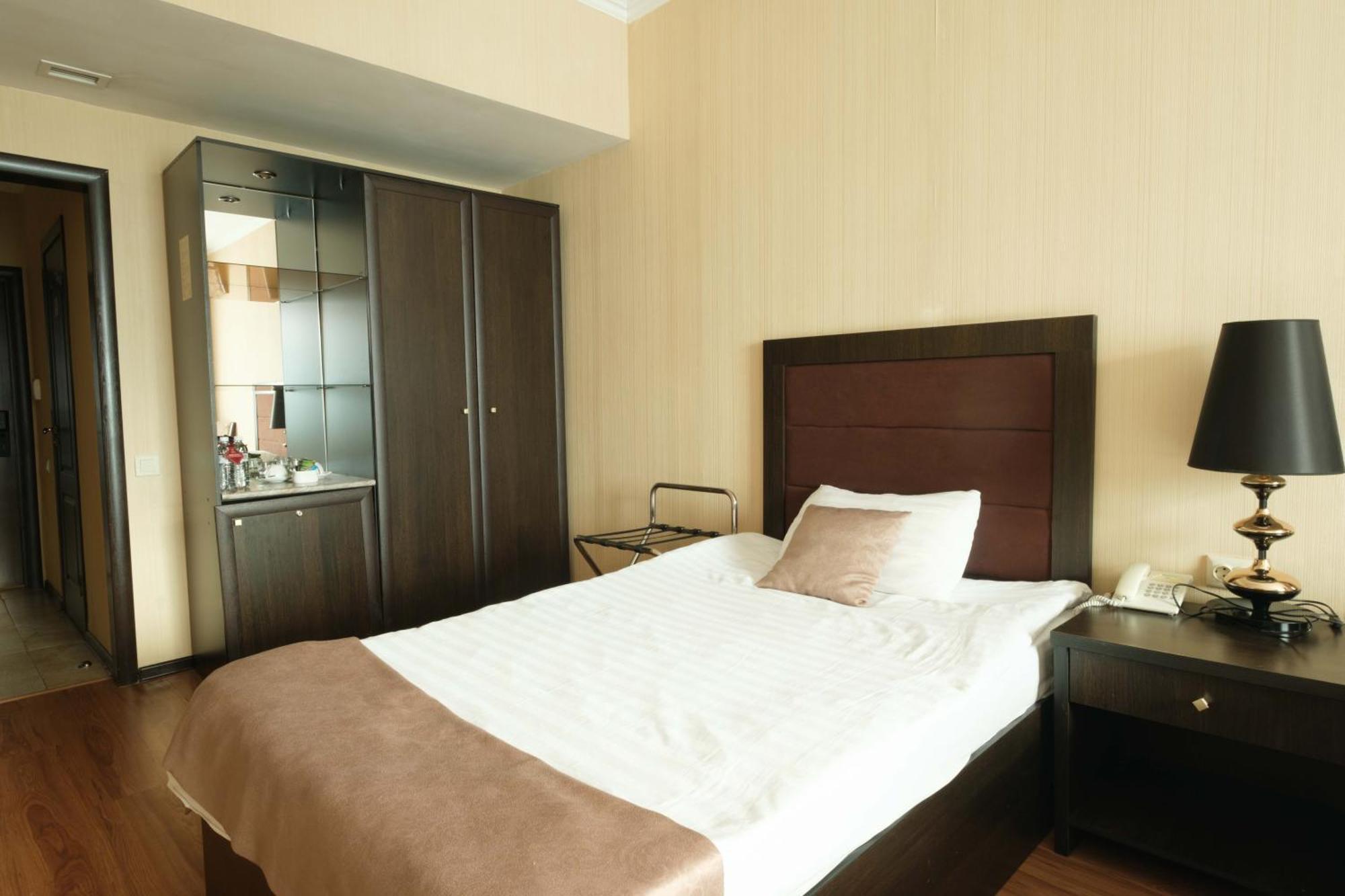 Reikartz Park Astana Ex-Royal Park Hotel & Spa Eksteriør bilde