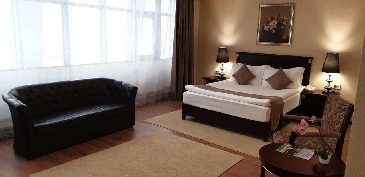 Reikartz Park Astana Ex-Royal Park Hotel & Spa Eksteriør bilde